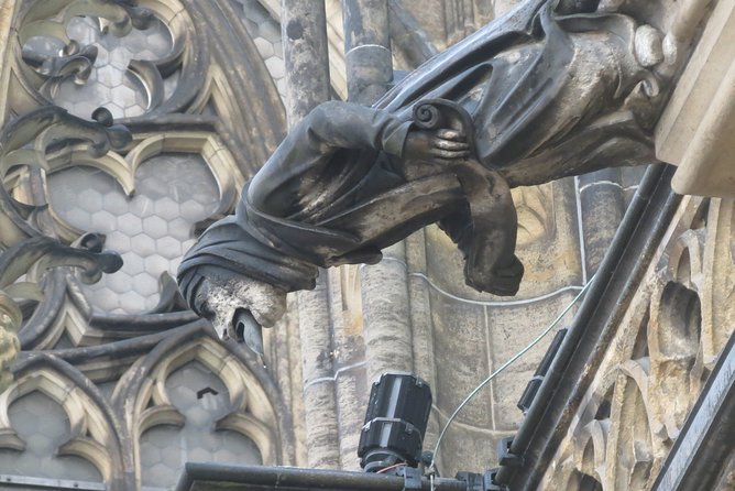 Charles Bridge and Prague Castle Walking Tour - Directions