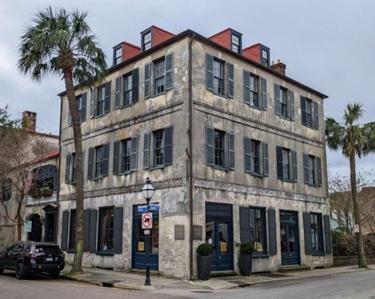 Charleston: Downtown and French Quarter Private Tour - Exploring the French Quarter