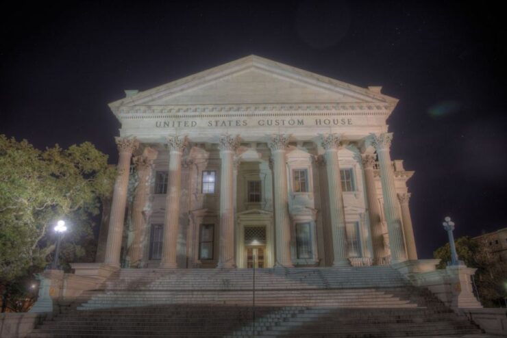 Charleston: Guided Pub Crawl and Haunted History Tour - Good To Know