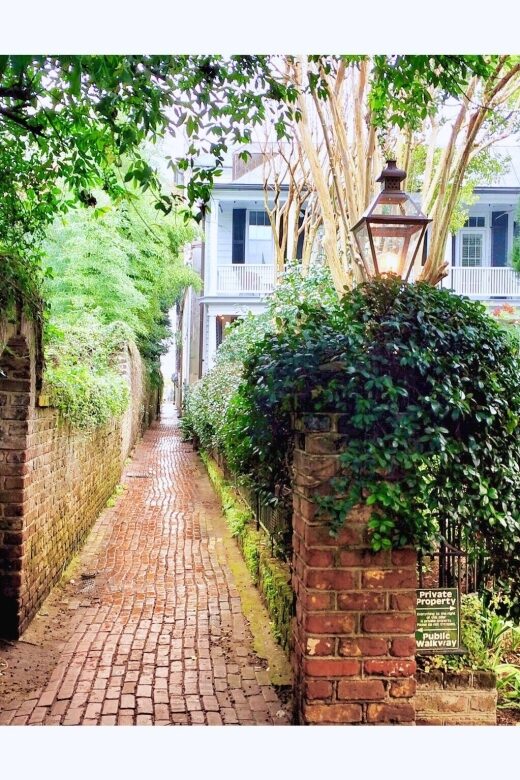 Charleston: Hidden Alleys and Historic Sites Walking Tour - Good To Know