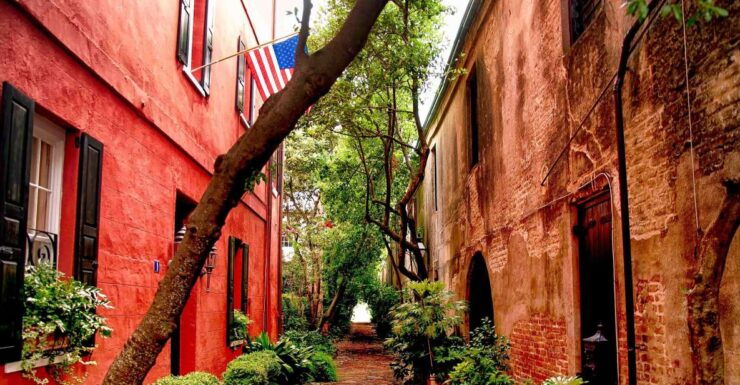 Charleston: History and Architecture Guided Walking Tour - Experience Highlights