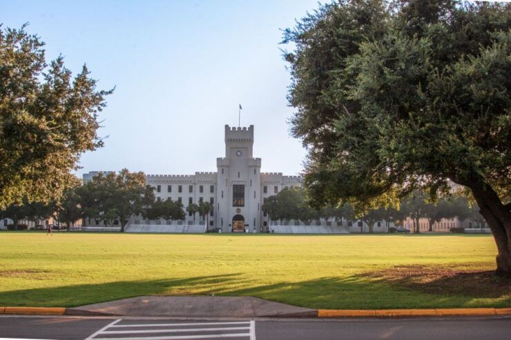 Charleston in a Nutshell Private Driving Tour - Tour Duration and Availability