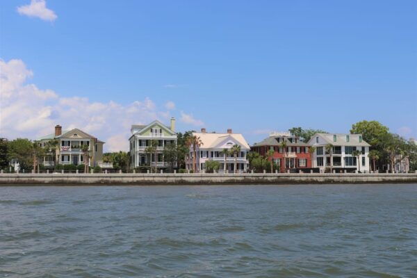 Charleston: Private Sightseeing & Dolphin Watching Boat Tour - Dolphin Watching and Local Favorites