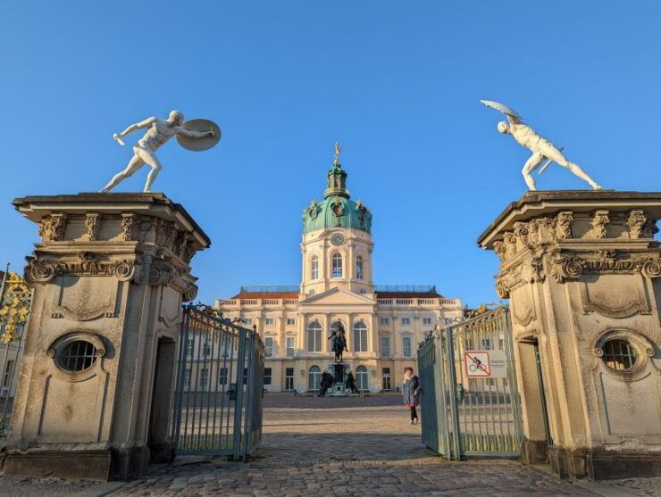 Charlottenburg: 2-Hour City Walking Tour - Highlights of the Tour