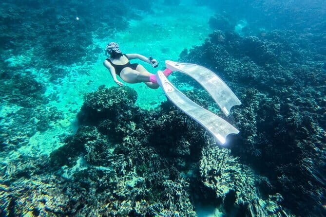 Charm Phu Quoc 3 Island Tour by Boat and Cable Car - Hon Thom Island and the Cable Car Experience