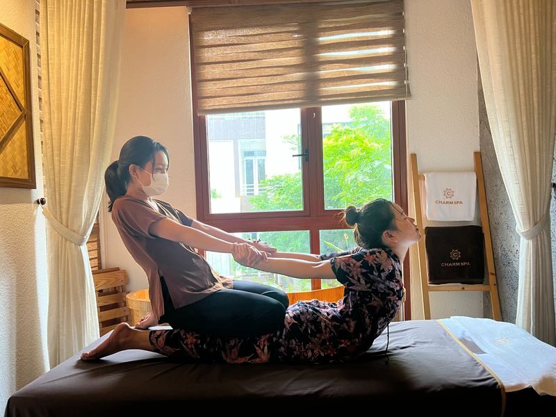 Charm Spa Grand Experience in Da Nang - Skilled massage is the main reason to come