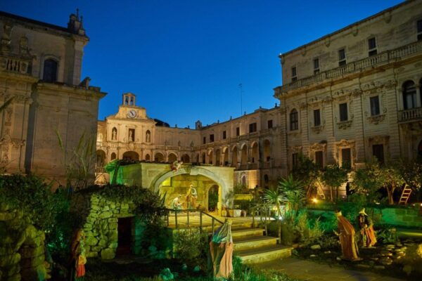 Charming Christmas Walking Tour in Lecce - The Sum Up