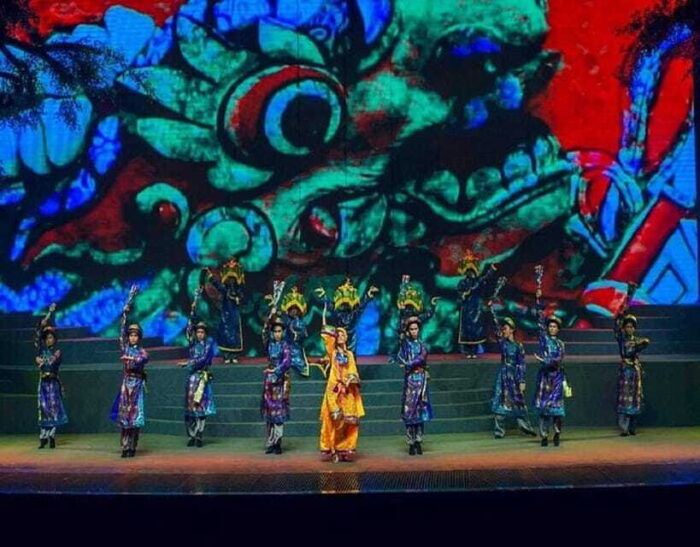 Charming Da Nang Show: Culture, History, Art Vietnamese Show - Emphasis on Local Customs and Beauty