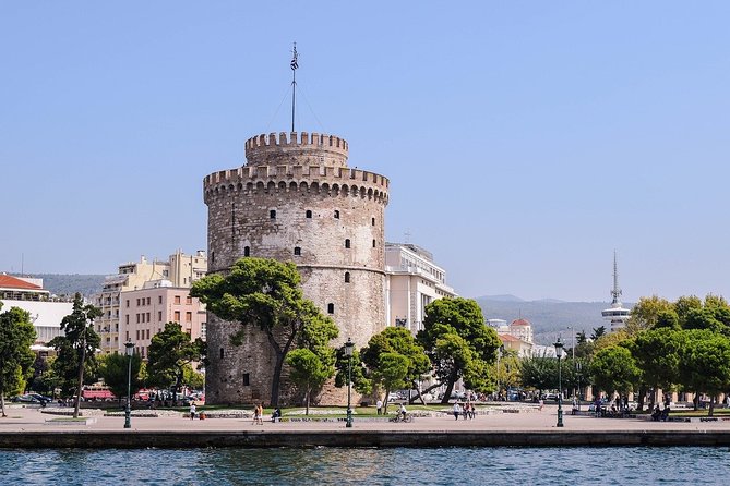 Charming Pearls of Thessaloniki – Romantic Tour - Strolling Through Vibrant Aristotelous Square