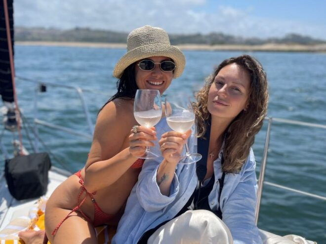 Charming Sailboat Cruise - Customer Reviews and Recommendations