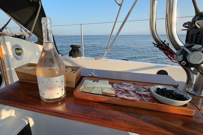 Charming Sunset in the Douro on a Shared Sailboat for up to 8 People - Directions and Important Notes