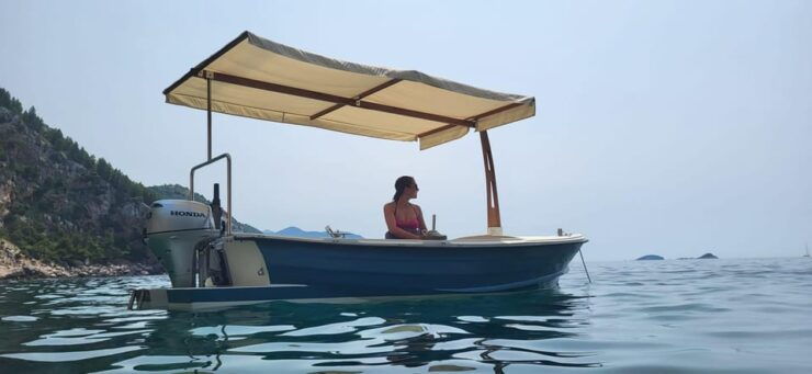 Charming Traditional Boat Tour - Activities and Itinerary