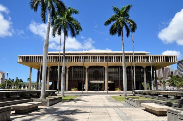 Charms of Honolulu Walking Tour for Couples - Tour Details