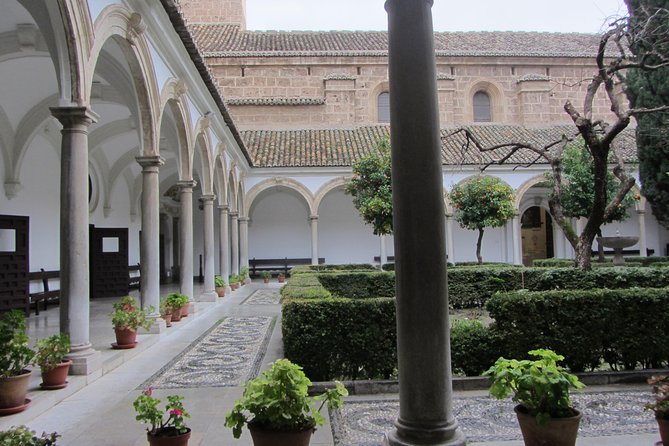 Charterhouse of Granada- Private Tour. Total Price per Group Between 1 and 30 People - Whats Included
