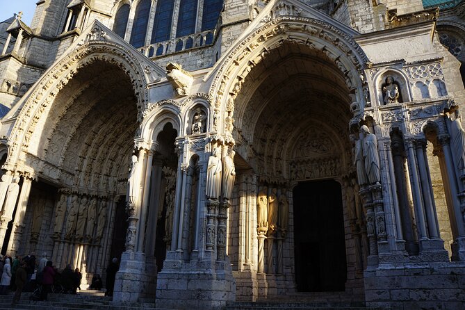 Chartres Cathedral Medieval Discovery Tour With Expert Guide  - Loire Valley - Tour Details