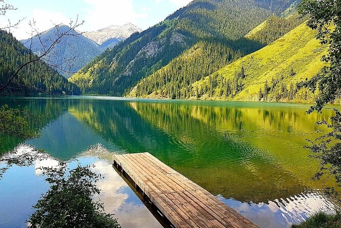 Charyn Grand Canyon and Kolsay Lake Group Tour - Group Size