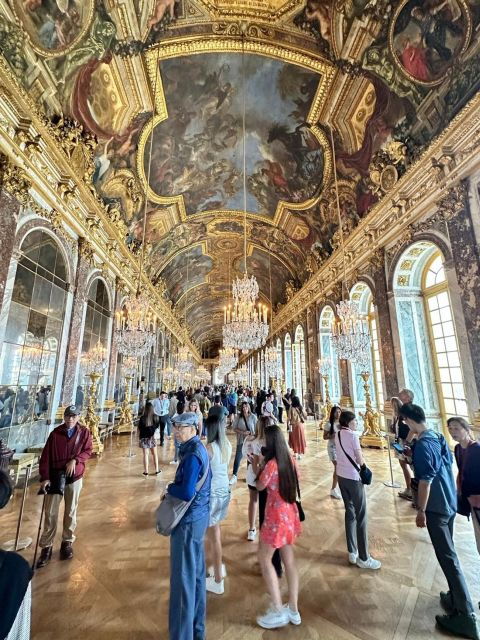 Chateau De Fontainebleau & Chateau De Versailles - Highlights of Chateau De Fontainebleau