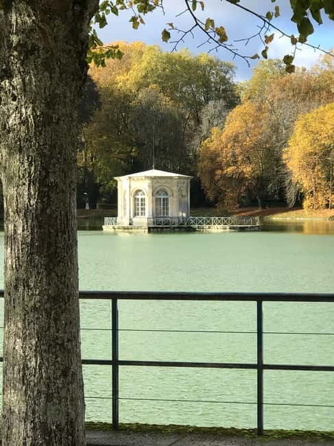 Château Fontainebleau English Guided Tour Max 6 participants - FAQ