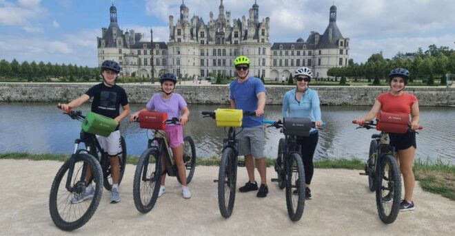 Chateaux De La Loire Cycling! - Exploring Famous Castles and Gardens