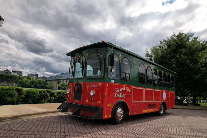 Chattanooga: City Trolley Tour With Coker Automotive Museum Visit - Coker Automotive Museum Highlights