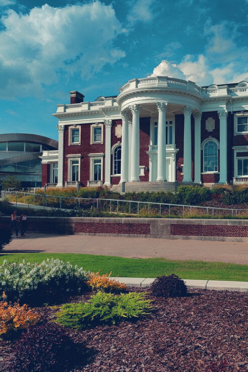 Chattanooga: The Flash City Sightseeing Tour by Trolley - Tour Experience
