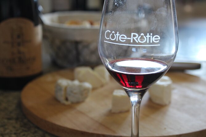 Cheese and Wine of Lyon Vineyards - Half Day - Taste Regional Wines