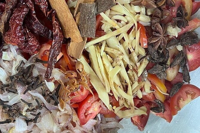 Chef Kamal's Indian Cooking Classes - Who Should Consider This Experience?