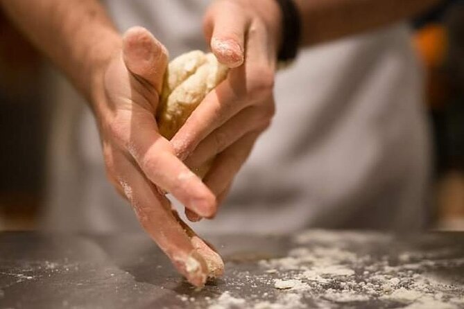 Chefactory Unique Dinner Deluxe & Fresh Pasta Class in Florence - What to Expect