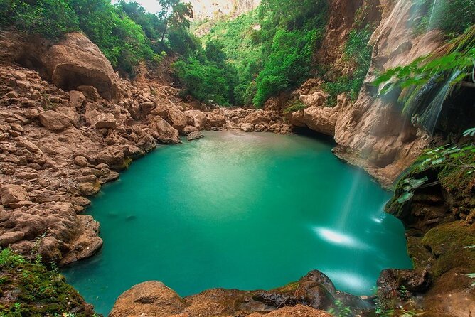 Chefchaouen and Akchour Waterfalls Full-Day Private Tour - Meeting and Pickup Information