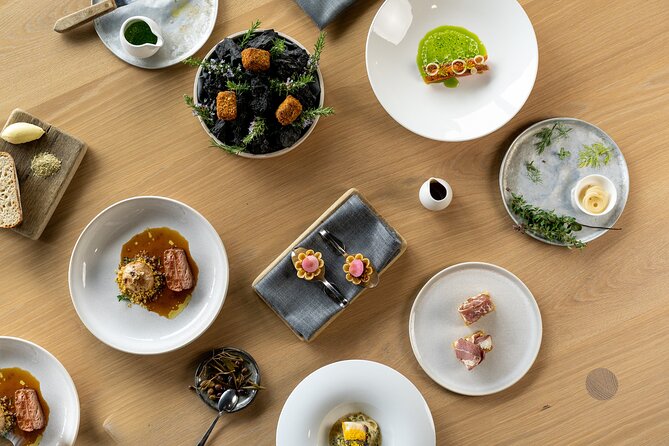 Chefs Table Experience - Behind-the-Scenes Kitchen Access