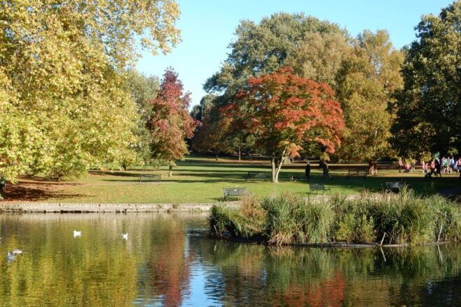 Cheltenham: Quirky Self-Guided Smartphone Heritage Walks - Common Questions