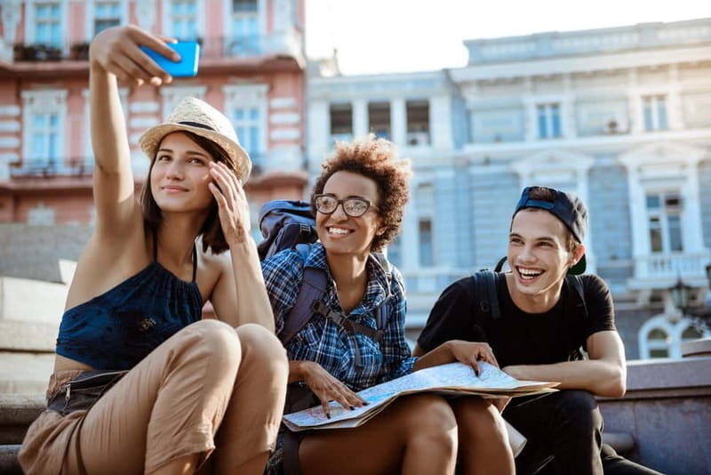 Chemnitz: Express Walk with a Local in 60 minutes - Good To Know