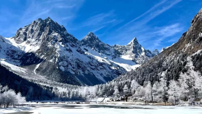 Chengdu: 5-Day Tour with Glacier& TibetanVillage& Jiuzhaigou - Who Should Consider This Tour?