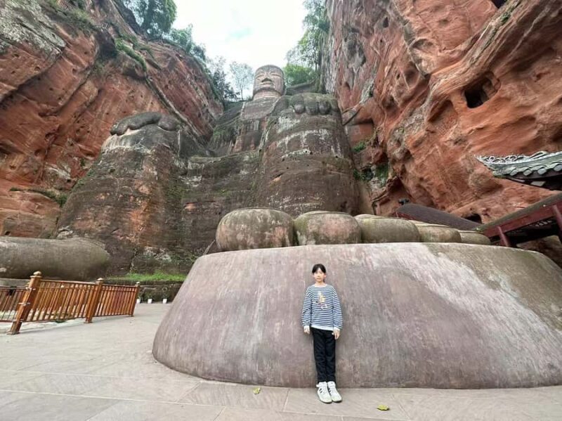 Chengdu: Chengdu Day Trip with Giant Panda and Leshan Buddha - The Afternoon: Leshan Giant Buddha