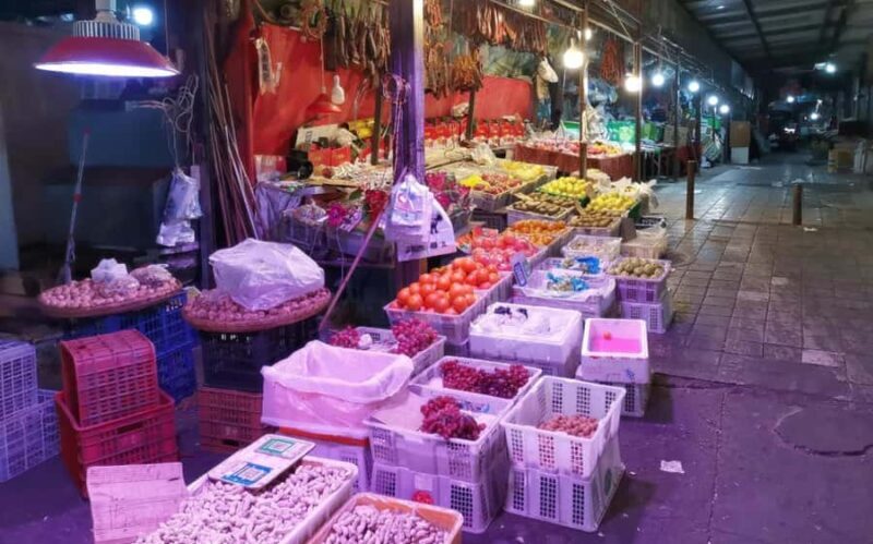 Chengdu: Cooking Class, Food Market and Food Street Day Tour - Tasting at the Food Market