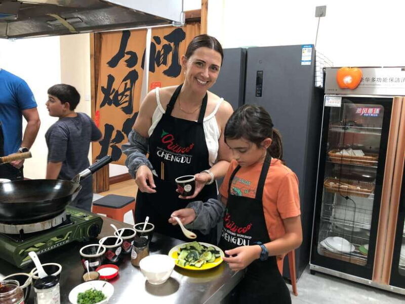 Chengdu: Cooking Class with Fresh Market Half Day Experience - An In-Depth Look at the Experience