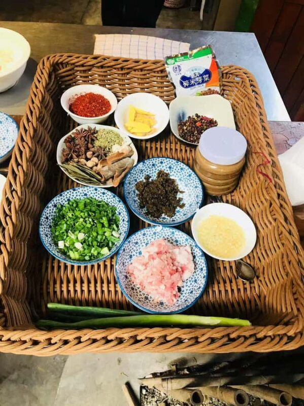 Chengdu: Dan Dan Noodles Cooking Class & Market Tour - Good To Know