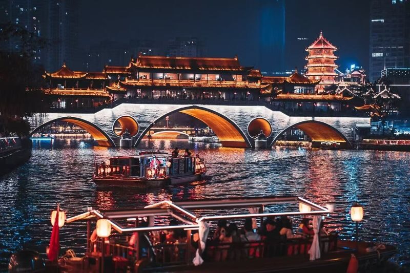Chengdu Dongmen Wharf & Anshun Bridge Night Tour - A river-level view of Chengdu after dark