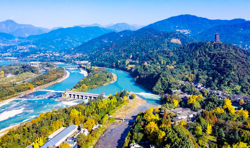 Chengdu Dujiangyan Irrigation System Full-Day Small Group Tour (Inc. Nanqiao Bridge Night Visit) - Who should book this day trip?