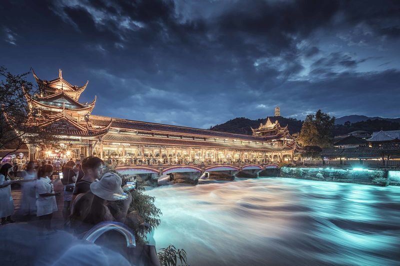 Chengdu Dujiangyan Scenic Area & Sanxingdui 1-Day Tour - Sanxingdui: three hours with the bronze wonders