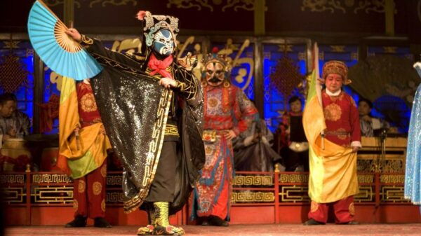 Chengdu: Illuminated Night Tour With Sichuan Opera or Hotpot - Frequently Asked Questions