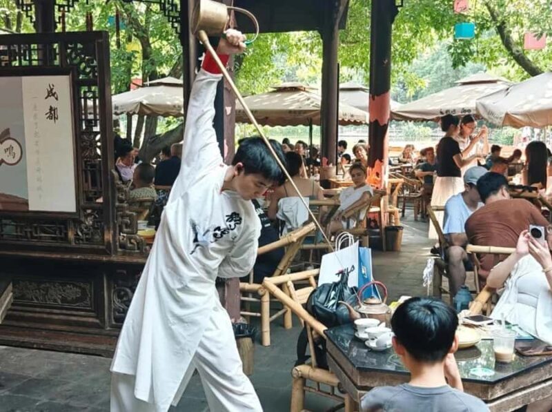 Chengdu: Kuanzhai Alley, Peoples Park, Tea, Opera & Hot Pot - FAQ