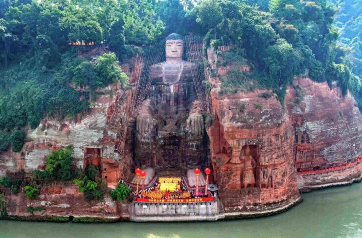 Chengdu Leshan Giant Buddha Boat Trip or Mountian View - Location and Provider Details