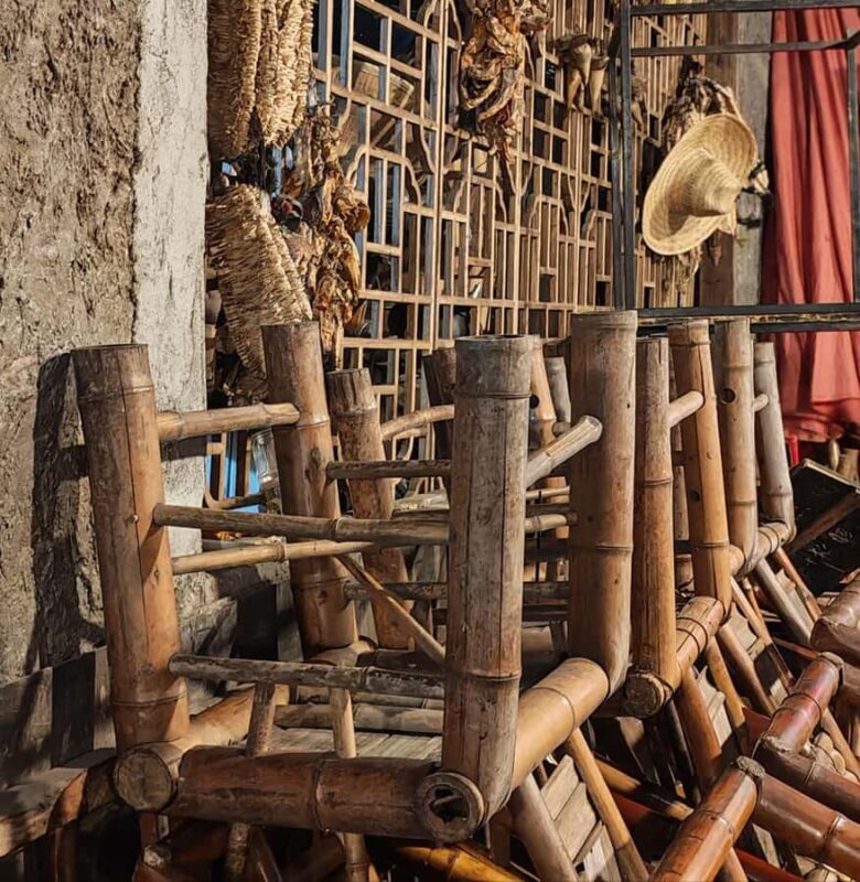 Chengdu: Leshan Giant Buddha, Tea & Food Street Day Trip - Good To Know