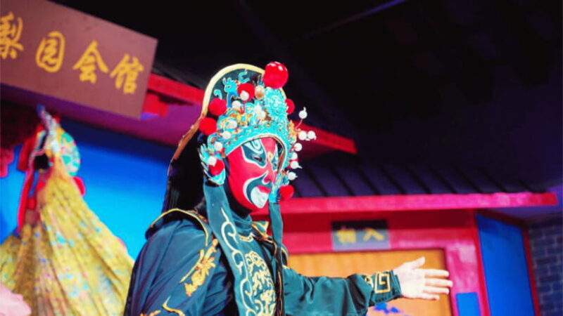 Chengdu: Liyuan Theater Sichuan Opera Face-Changing Show - FAQs