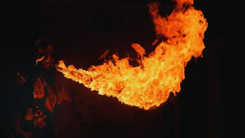 Chengdu: Liyuan Theater Sichuan Opera Face-Changing Show - An Inside Look at Chengdu’s Liyuan Theater Experience