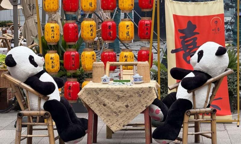 Chengdu: Mahjong with Experience Multilingual Guide - Exploring the Experience in Detail