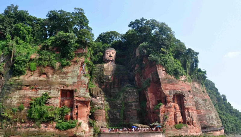 Chengdu Mount Emei & Leshan Giant Buddha 2-Day Tour - Luna and Cao Shifu make the practical details count