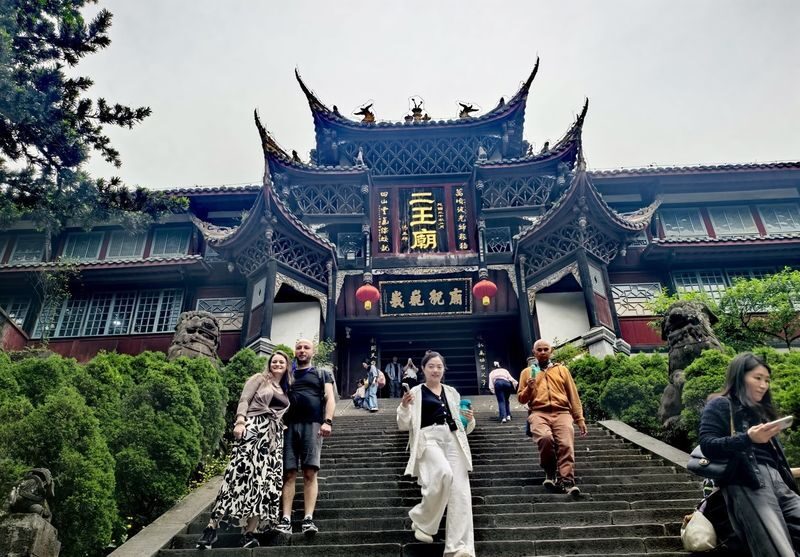 Chengdu Mount Qingcheng & Dujiangyan Full-Day Small Group Tour - Dujiangyan, where water management takes center stage