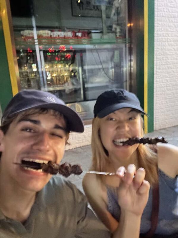 Chengdu Nightlife: Discover Hidden Bars with a Local Friend - The Experience in Detail